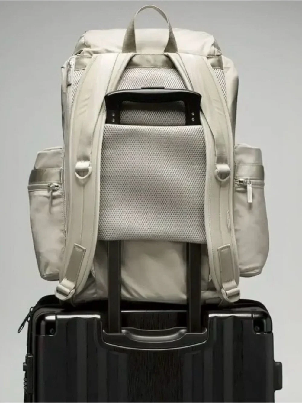 lululemon athletica Wunderlust Backpack 25L Raw Linen color